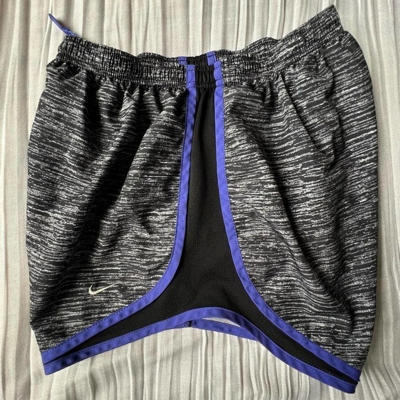 Nike Dri fit shorts, athletic, black, gray and purple with built-in liner - Picture 7 of 8
